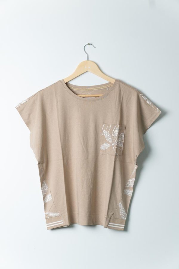 Womens Tshirts / Top