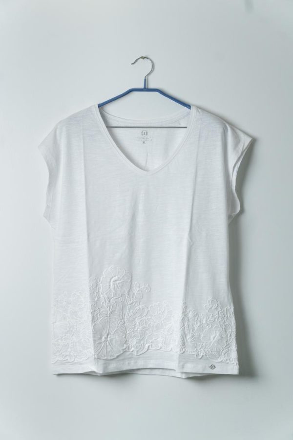 Womens Tshirts / Top